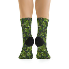 Load image into Gallery viewer, Frog Recycled Poly Socks