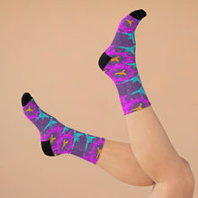 Load image into Gallery viewer, Batik type Hummingbird Recycled Poly Socks
